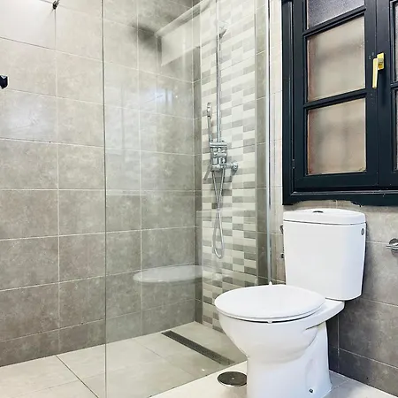 Διαμέρισμα Windsor Park Spacious In *