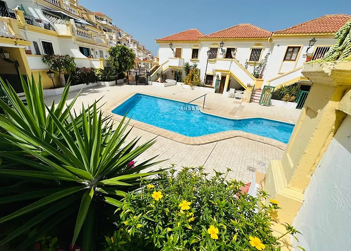 Windsor Park Spacious In Апартаменти Адехе